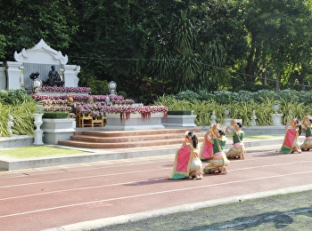 Thai Dance SSRU in The Ceremony of
Remembrance for Queen consort Sunandha
Kumariratana on occasion of 159th
birthday