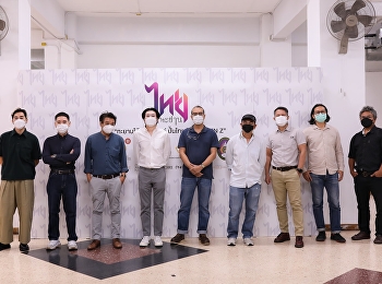 The judging panel of the first round of
the project 