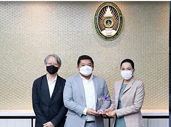 The Faculty of Fine and Applied Arts
received the 