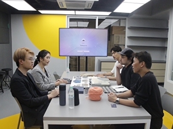 The Faculty of Fine Arts held a meeting
with The Carpet Maker, who wanted to
provide materials for support.