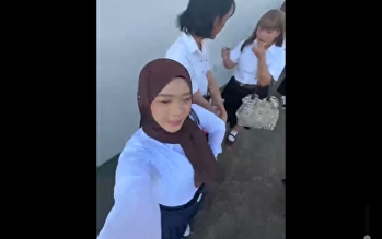 มาเรียนที่
สาขาวิชาการออกแบบแฟชั่นและสไตลิ่ง
ไม่ได้เรียนรู้แค่ในห้องเรียน