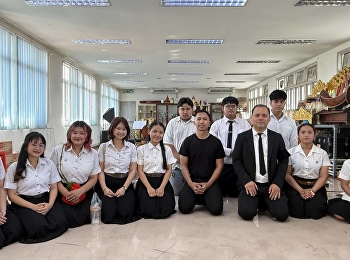 สาขาวิชาดนตรี ให้การต้อนรับ
ผู้ช่วยศาสตราจารย์ ดร.นภดล ทิพยรัตน์