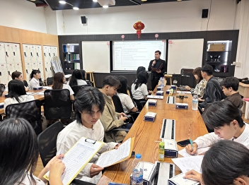 The Faculty of Fine Arts organized The
Art of Words project to develop the
skills of faculty and students in
presenting and writing artwork concepts
in English.