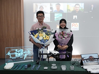 สอบป้องกันวิทยานิพนธ์นักศึกษาชาวจีน
หลักสูตรปรัชญาดุษฎีบัณฑิต
สาขาทัศนศิลป์และการออกแบบ