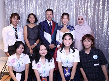 นักศึกษาแฟชั่นสวนสุนันทาร่วมสร้างชื่อเสียงบนเวที
“มหกรรมไหมไทยสู่เส้นทางโลก” ครั้งที่ 15
อวดผลงานออกแบบชุดผ้าไหมไทยสำหรับตัวแทนเอกอัครราชทูตสเปน