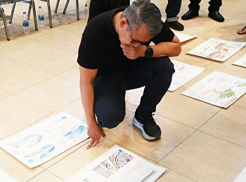 Faculty members from the Faculty of Fine
Arts were invited to serve as experts in
judging the artworks.