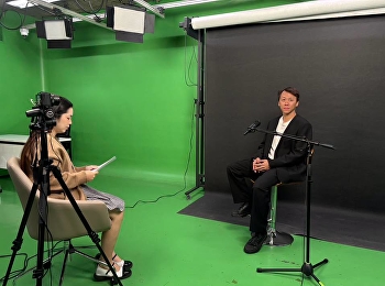 The Associate Dean for Administration of
the Faculty of Fine Arts was invited to
participate in the filming of a video
interview.